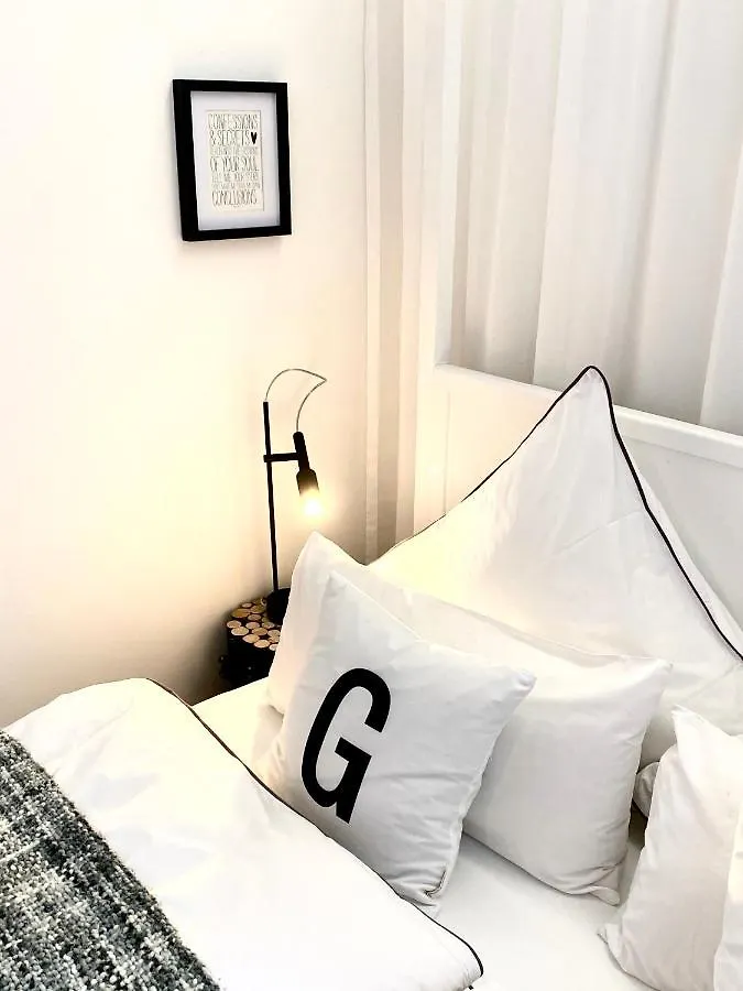 Grace-Design-Apartment - Very Central Münih Daire